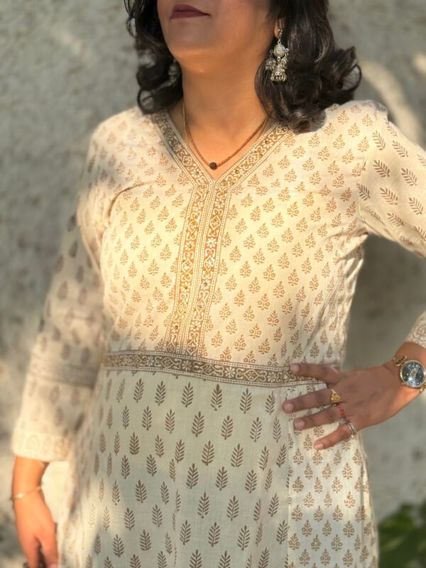 Ivory Bagh Hand Block Printed Cotton Kurti ipitara product buy online Bhopal Madhya Pradesh India (3)