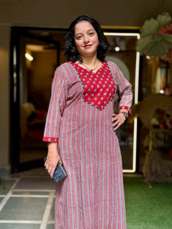 Maroon and White Striped Block Print Kurti Ipitara Buy online Madhyapradesh bhopal india (3)