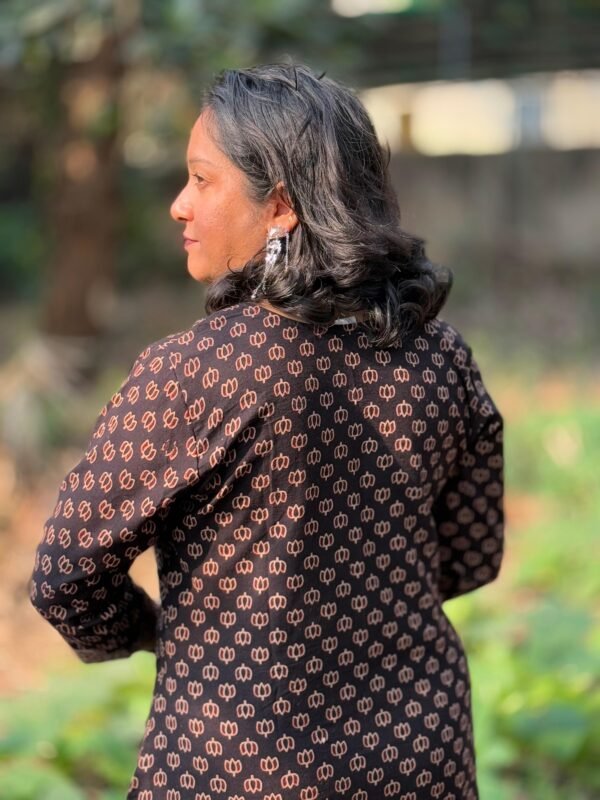 Inkstone Elegance Ajrakh Kurti - Image 4