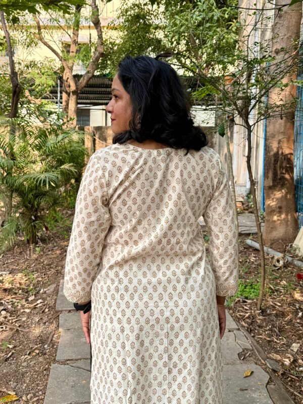 Vintage Rouge Bagh Kurti - Image 5