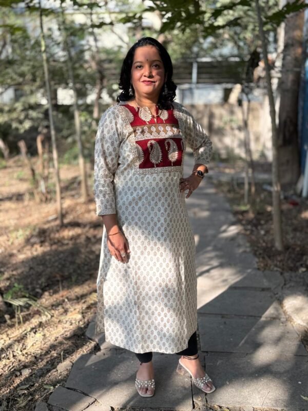 Ivory Bagh Kurti - Image 2